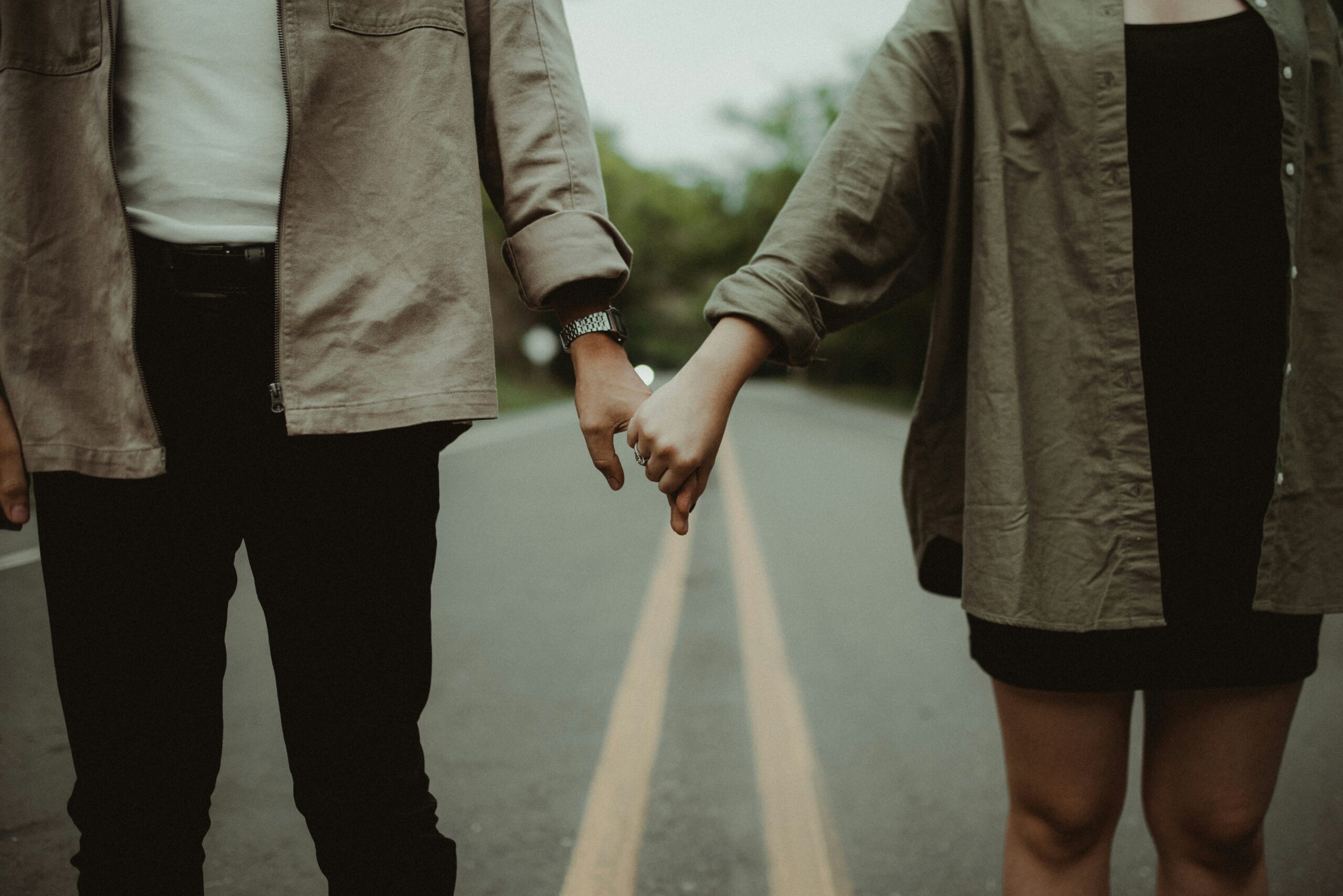 Kritik in Beziehungen zerstört die Liebe